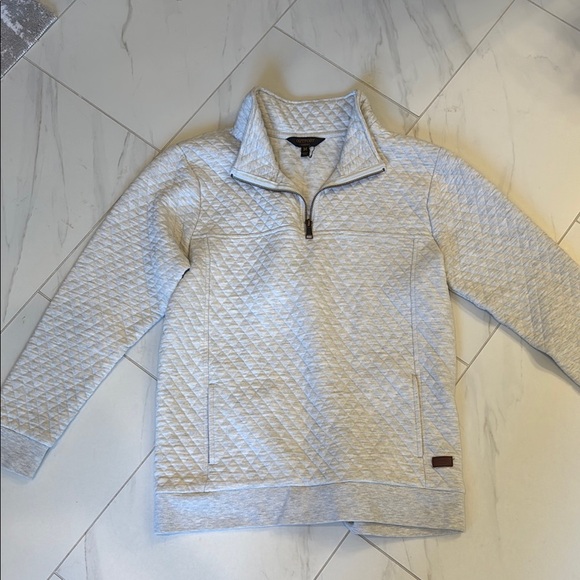 Gray Quilted Pullover - Picture 1 of 1